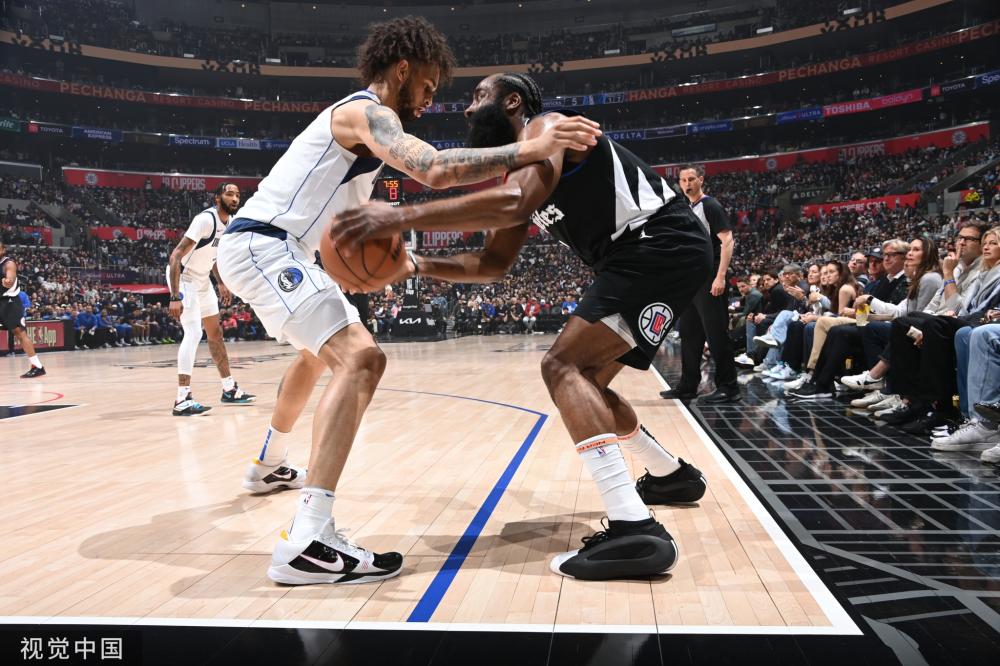 彰显了一位 彰显了一位